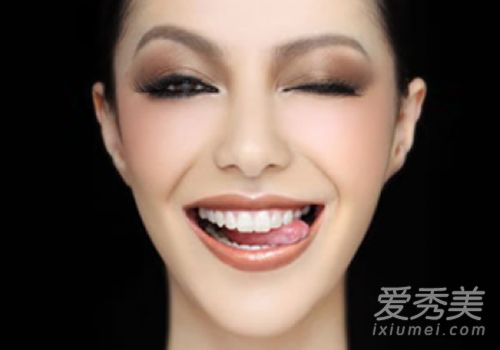 如何识别化妆品为什么你变得越来越丑