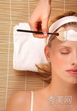 夏季护肤的八大误区:饮食过淡，无面霜