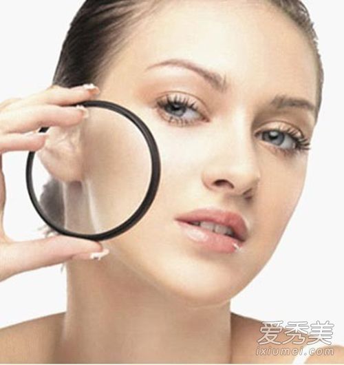 滋养皮肤的方法不是触碰地雷和破坏皮肤。