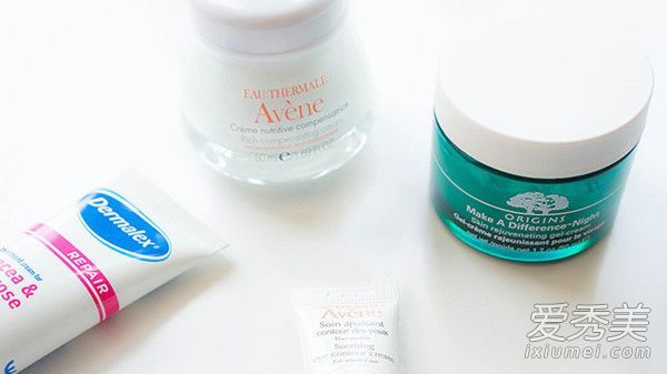 如果你想拥有完美的皮肤，不要触摸你的皮肤