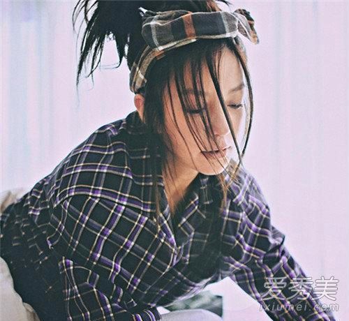 “迷失在香港”赵薇丑吗？所有的女演员都很丑，长得很大。