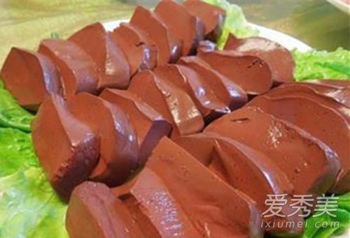 丑陋的被驱逐。女性最常吃什么食物来排毒？