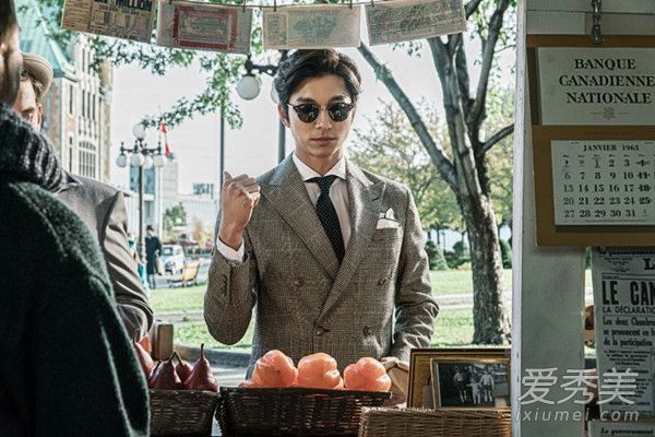 不要在意你的美丽，去看《幽灵》，学着为你的男朋友穿衣服。