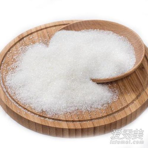 如何用糖去角质是科学、健康和绿色的。