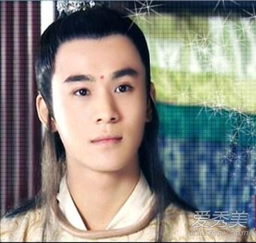 乔振宇有第二个孩子的女人和男人也有办法保护他们的皮肤。