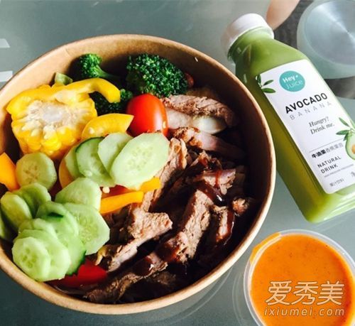 美容护肤?年轻时吃比较好