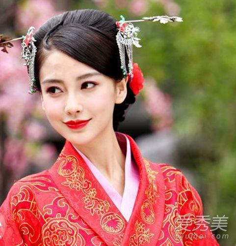 古色古香的颜值得争夺宝贝输给范冰冰和刘亦菲