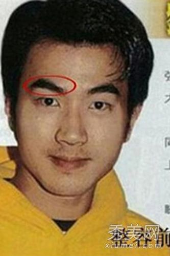 杨蜜男朋友刘浩克整容前的照片