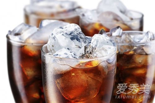 护肤从避免某些食物开始,避免吃让你变丑的食物。