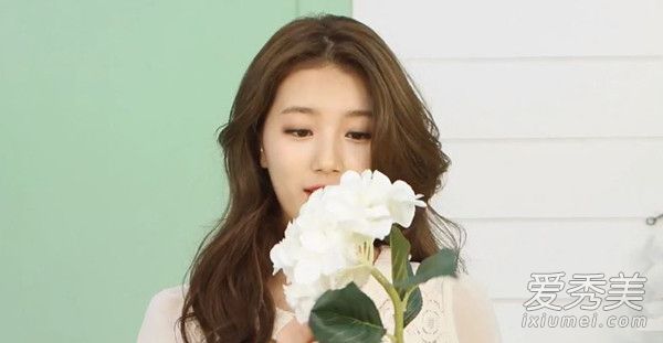 睡觉前维护禁忌！纠正这些习惯，消除粉刺