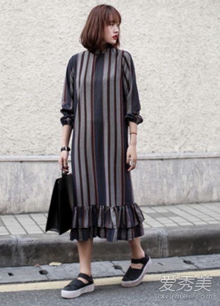 如何穿不同的甜美时尚的荷叶边