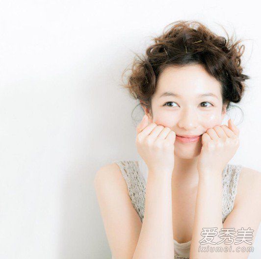 它必须足够亮才能发光！完美裸肌的四个关键点