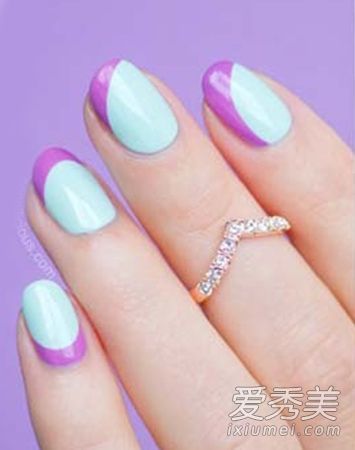 八个最时尚的美甲设计让他有了牵手的冲动。