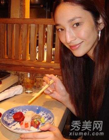 女人皮肤发黄怎么办?你吃什么来补血和美容?