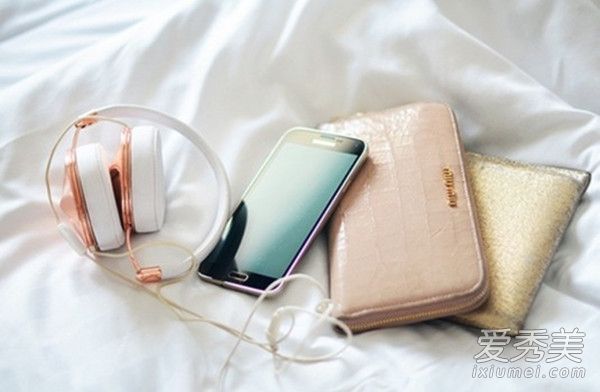 颜色选择决定了2017年全年钱包颜色选择的好运气