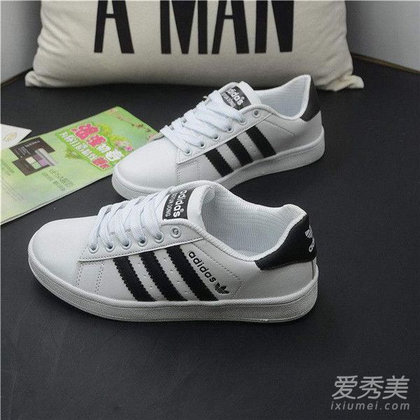 小白鞋可以用肥皂洗吗？你如何清洁白色的鞋子？