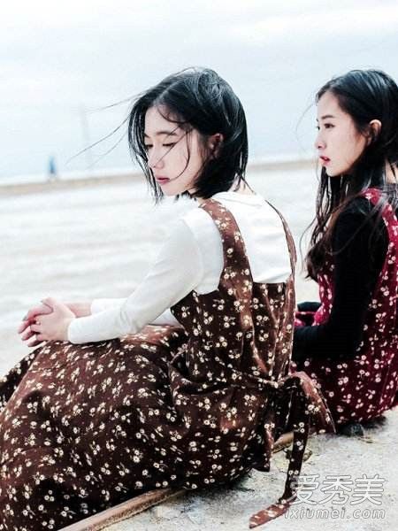 姐姐是时尚，不是村姑！韩牛的碎花裙很配