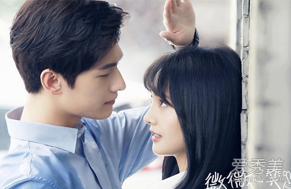 “爱O2O”杨双湿身配CP好肤质