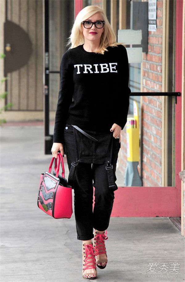 你的工作服和你的工作服如何搭配?