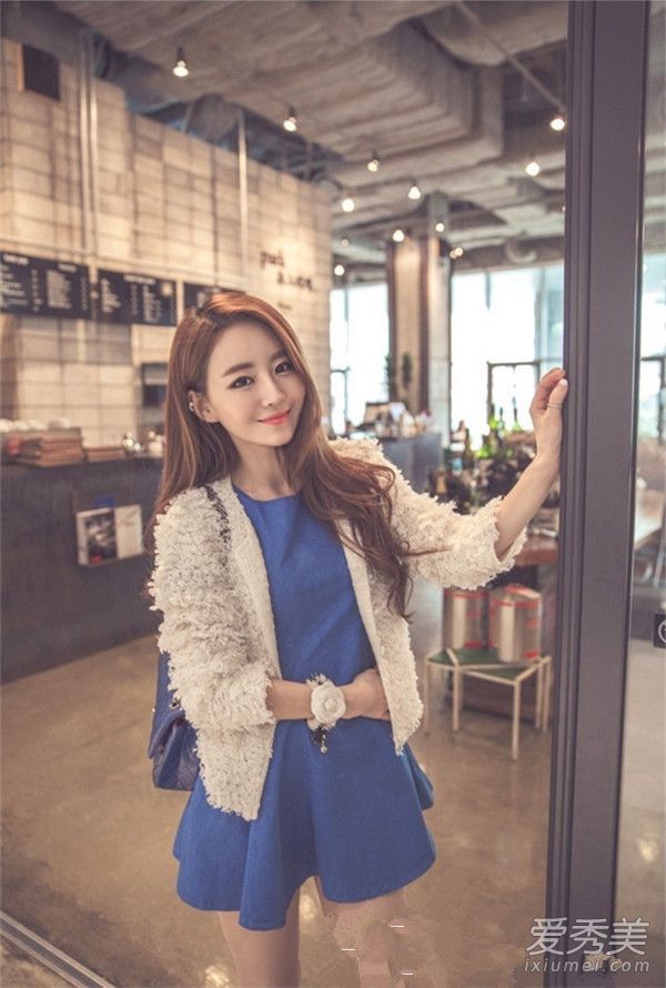 牛仔裤和外套搭配怎么样？牛仔裤裙子穿什么外套好看？