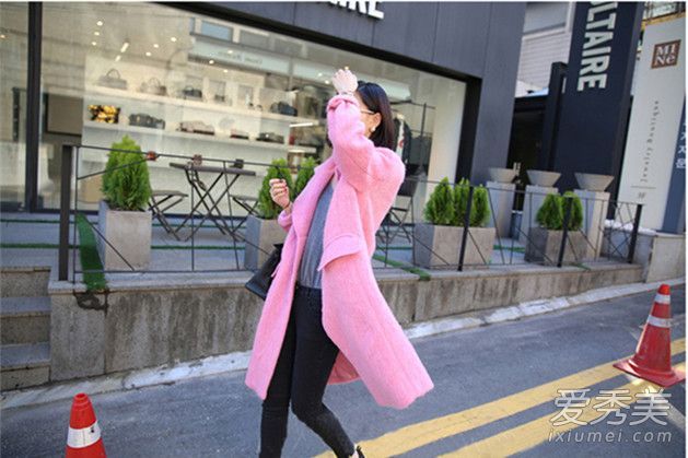 春天怎么会错过呢?用樱花粉成为时装设计师!