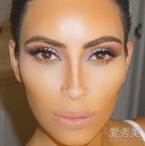 保存折叠鼻子的6步鼻子阴影绘制(照片)