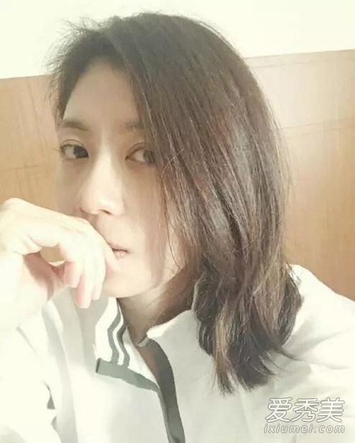 安吉尔和张柏芝已经回到美国。这两个人的脸变得越来越长。