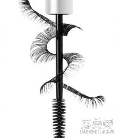 化妆禁忌:睫毛膏4个误区