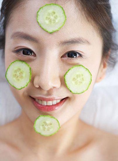 白领学生聚会必须懂得超实用的黄瓜美容