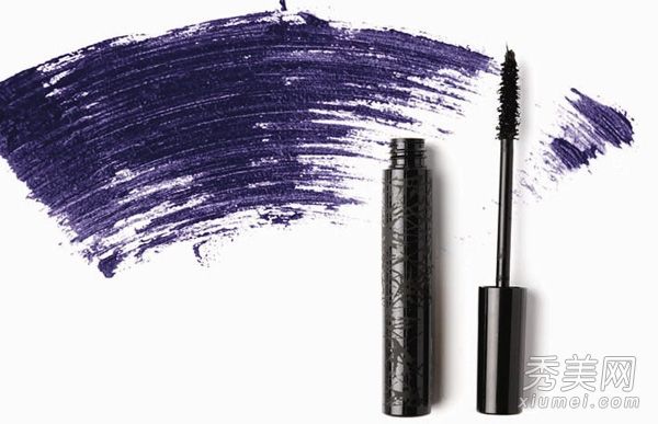 睫毛膏4个错误:因使用不当和精心护理导致的红眼