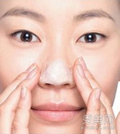 聪明的女人不会总是洗脸时没有皱纹