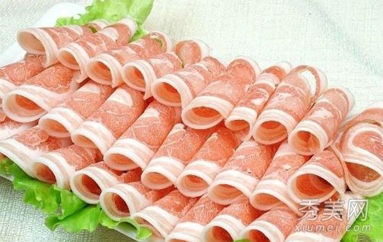 冬天吃15种美容食品来改善女性冰冷的手脚。