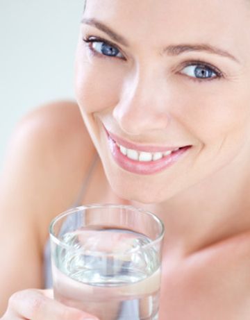 建议从早上开始使用6种最有效的美白和祛斑方法