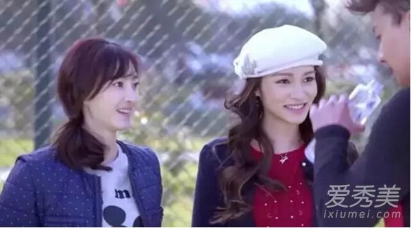 《两朵花》火爆,向克劳迪娅学习眉妆