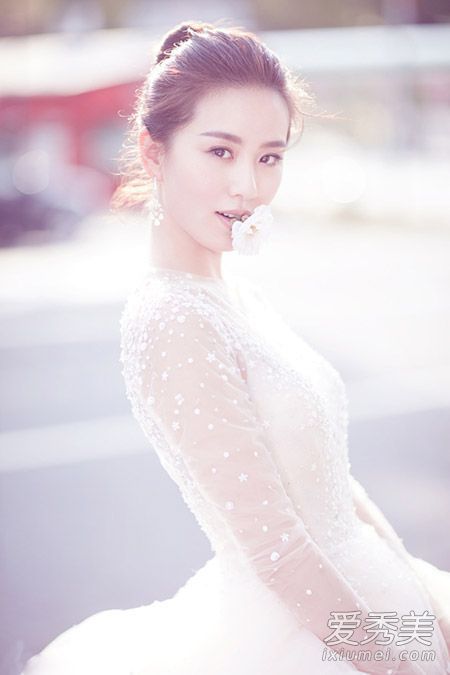 刘师师护肤秘籍公开成为素颜女神