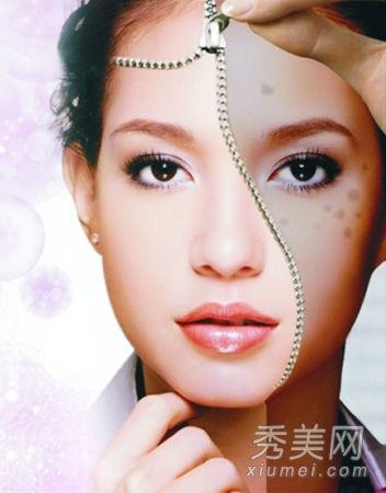 饮用水减轻斑点提示维生素C+蜂蜜容易去除斑点