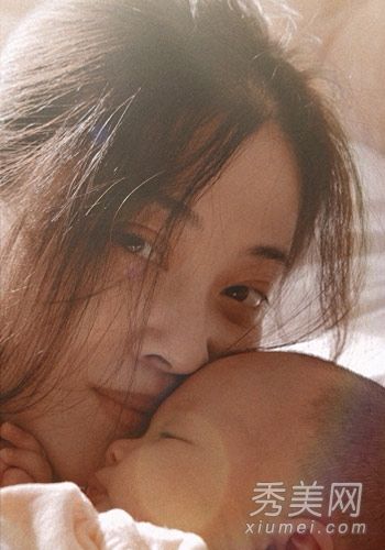 如何解决梅婷老年女演员产后的眼部问题？