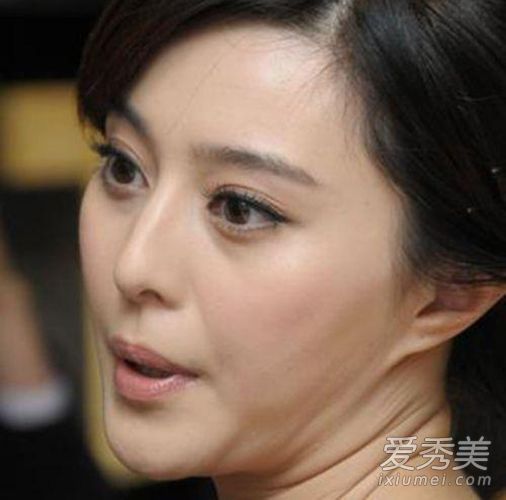 如何防止领口的形成？颈霜不适合年轻女性。