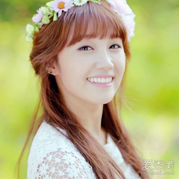 女人越年轻，坚持17个小保养习惯。