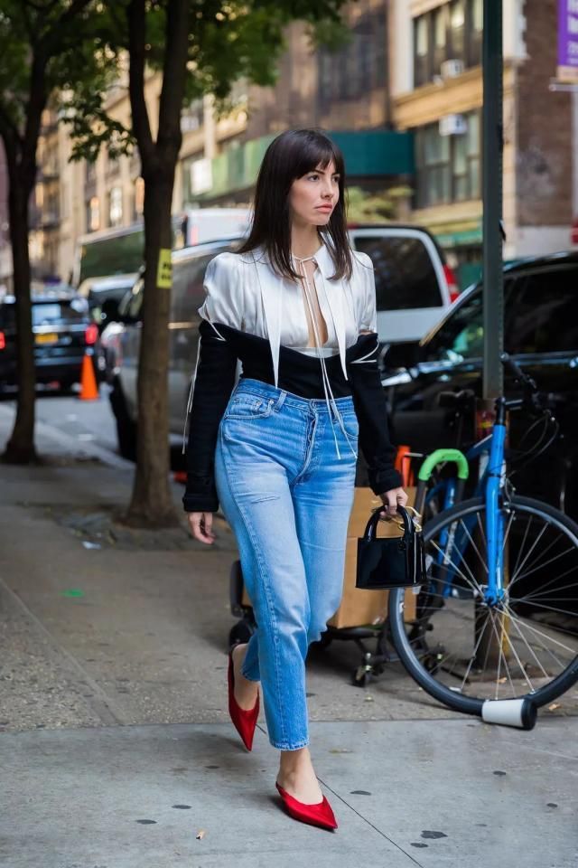 你的打底裤该扔了!今年冬天更流行这三款裤子,洋气百搭又显气质