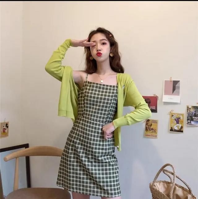 这三类裙子很撩人,约会通勤都可以,听说优秀的女生都穿了