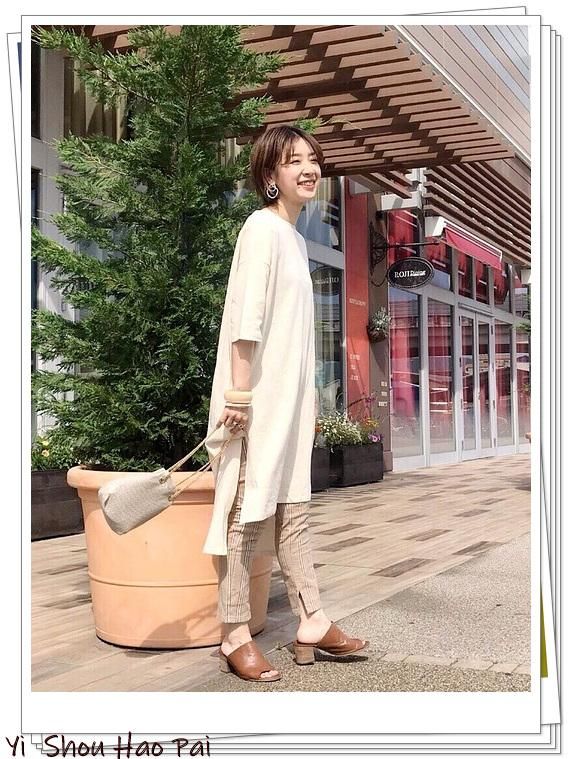 夏天穿T恤不要太随意！这样搭配一下会更好看，兼具时尚优雅