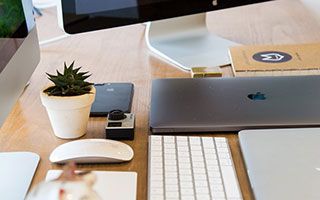 衣服色系的基本搭配