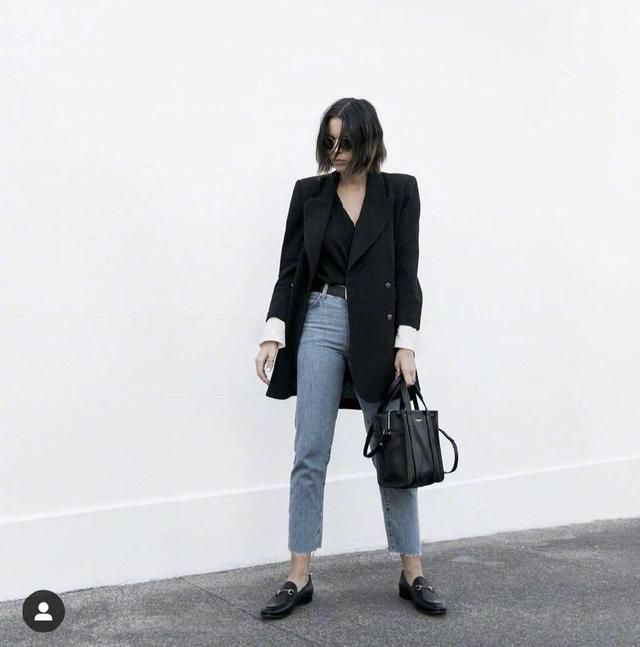 中性禁欲风穿搭,带你领略不同的气质,极简时髦有韵味