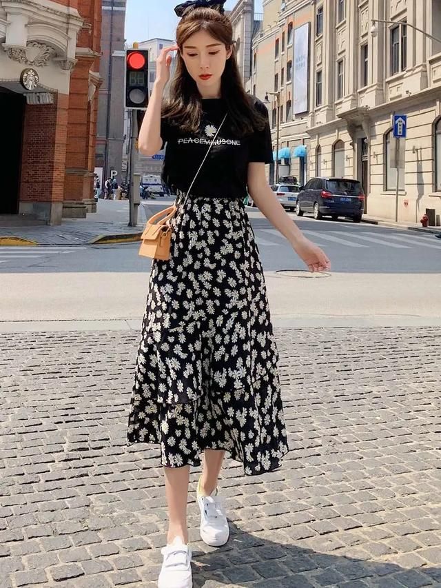 又到穿裙子的季节,一起来盘点今年流行的那些裙子