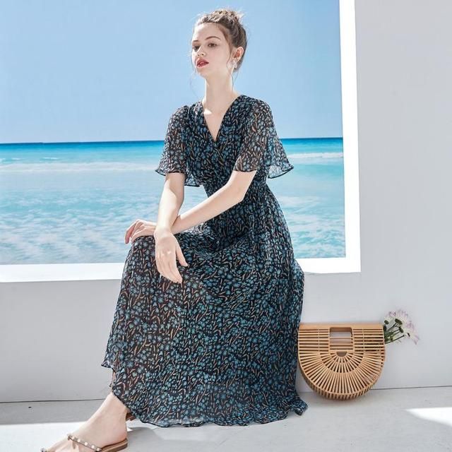 代理戈蔓婷时尚女装品牌 成功展现自我魅力