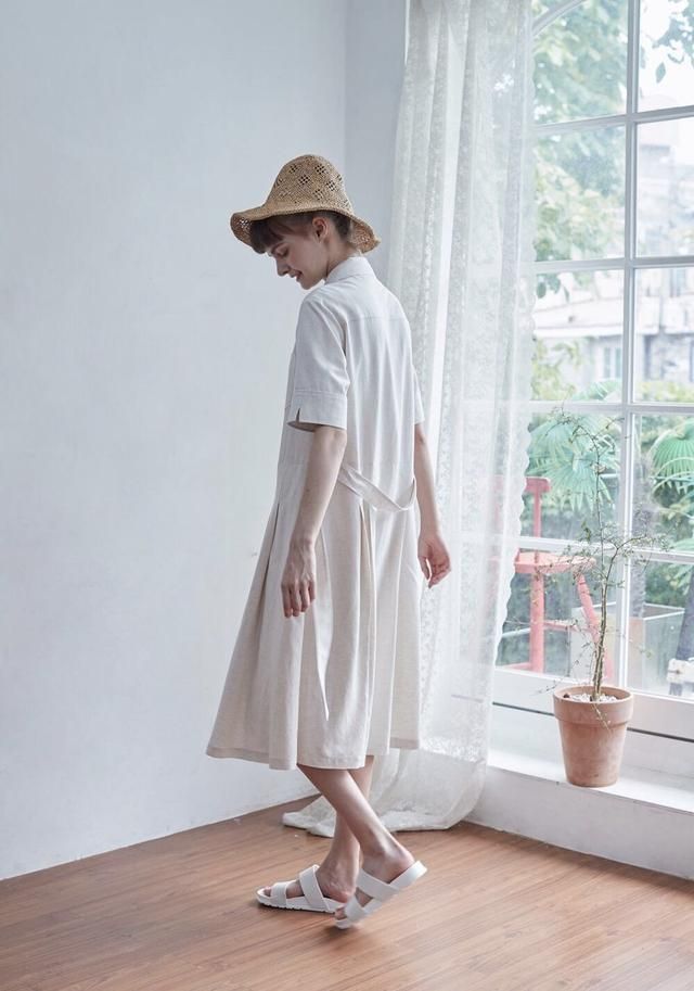 想要把衣服穿得舒服自然一些,参考以下搭配,随性又显气质